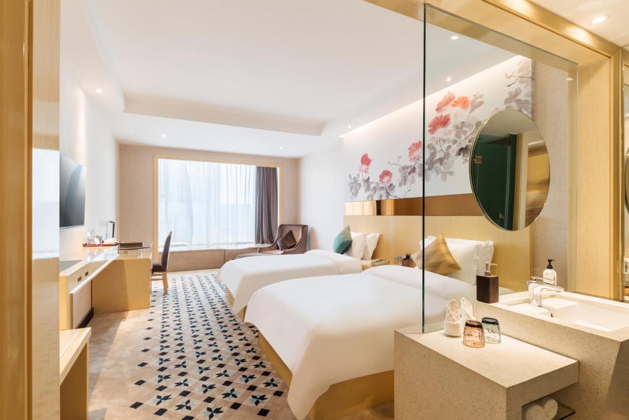 Paco Hotel Suyuan Metro Guangzhou-Free Shuttle Bus For Canton Fair Екстер'єр фото